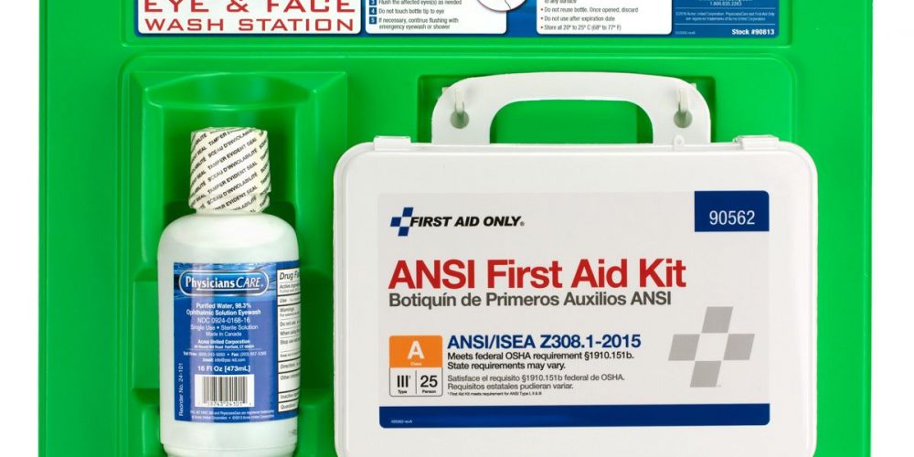 eyewash-station-first-aid-kit